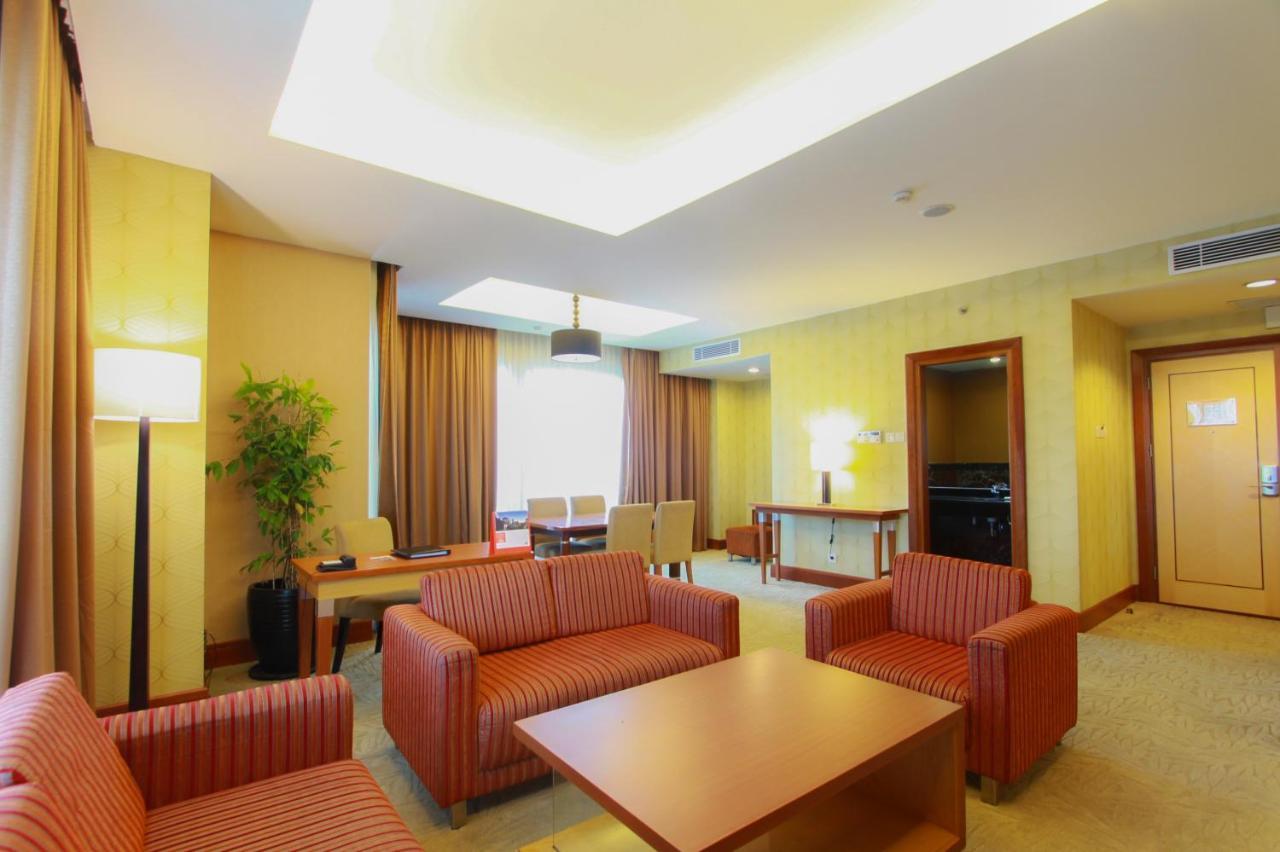 Swiss-Belhotel Maleosan Manado Extérieur photo