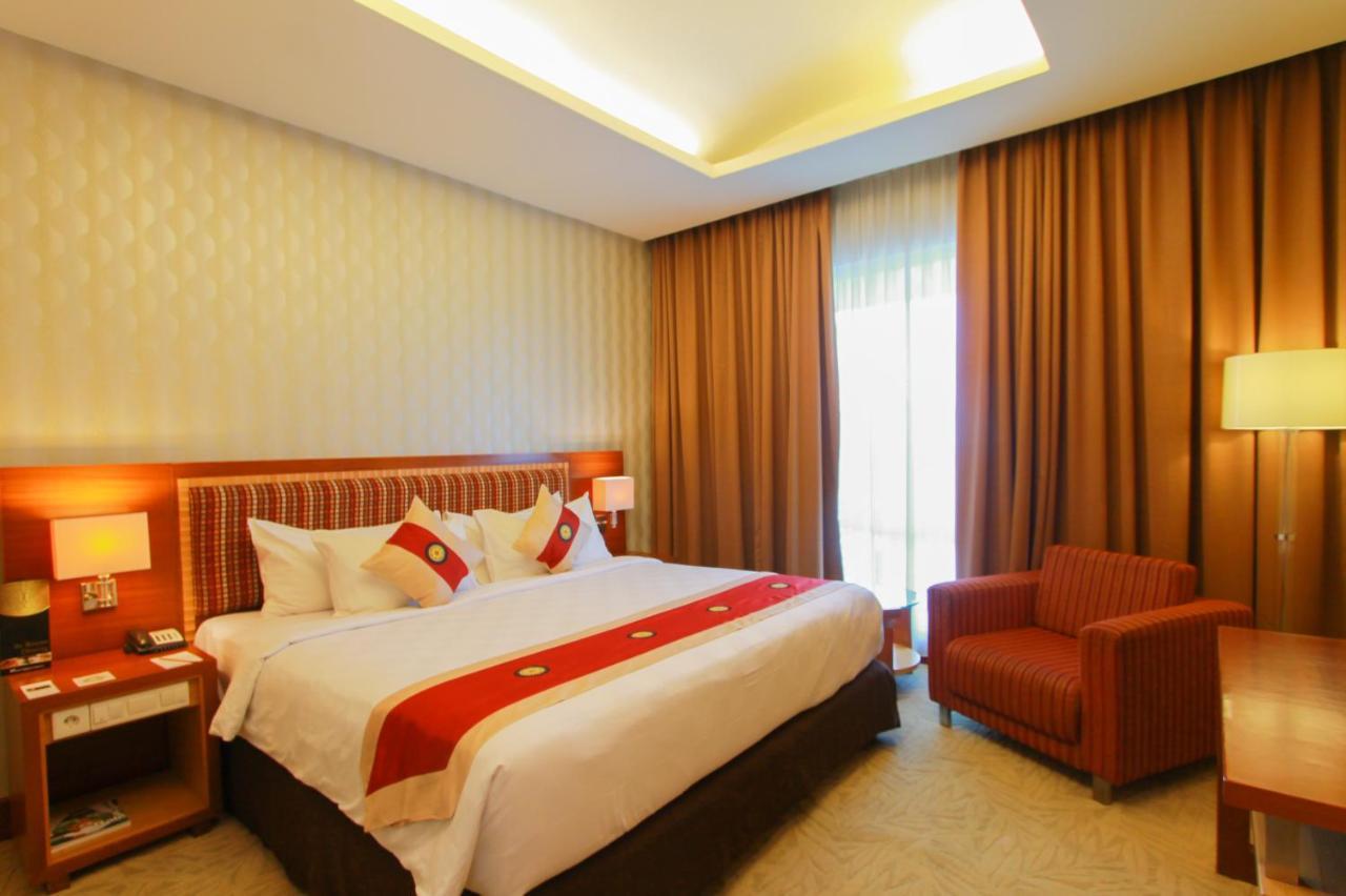 Swiss-Belhotel Maleosan Manado Extérieur photo