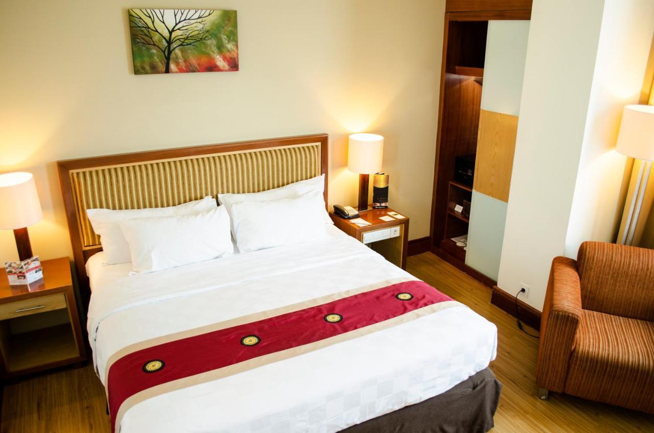 Swiss-Belhotel Maleosan Manado Extérieur photo