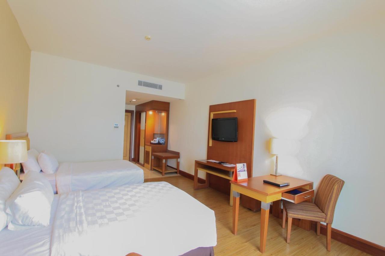 Swiss-Belhotel Maleosan Manado Extérieur photo
